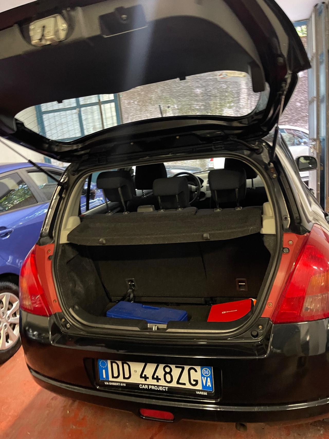Suzuki Swift 1.3 4x4 5p. GL