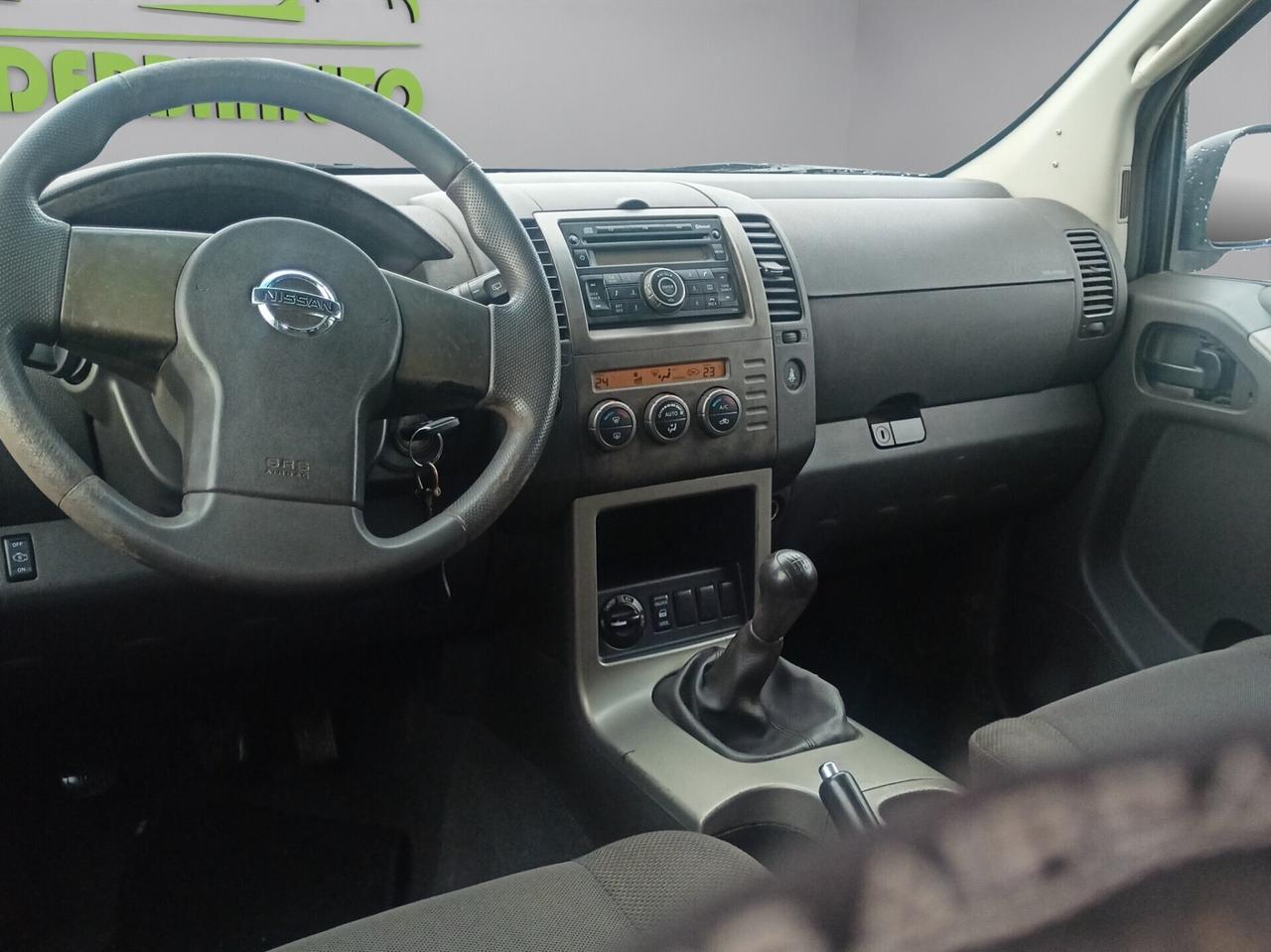 Nissan Pathfinder 2.5 dCi XE