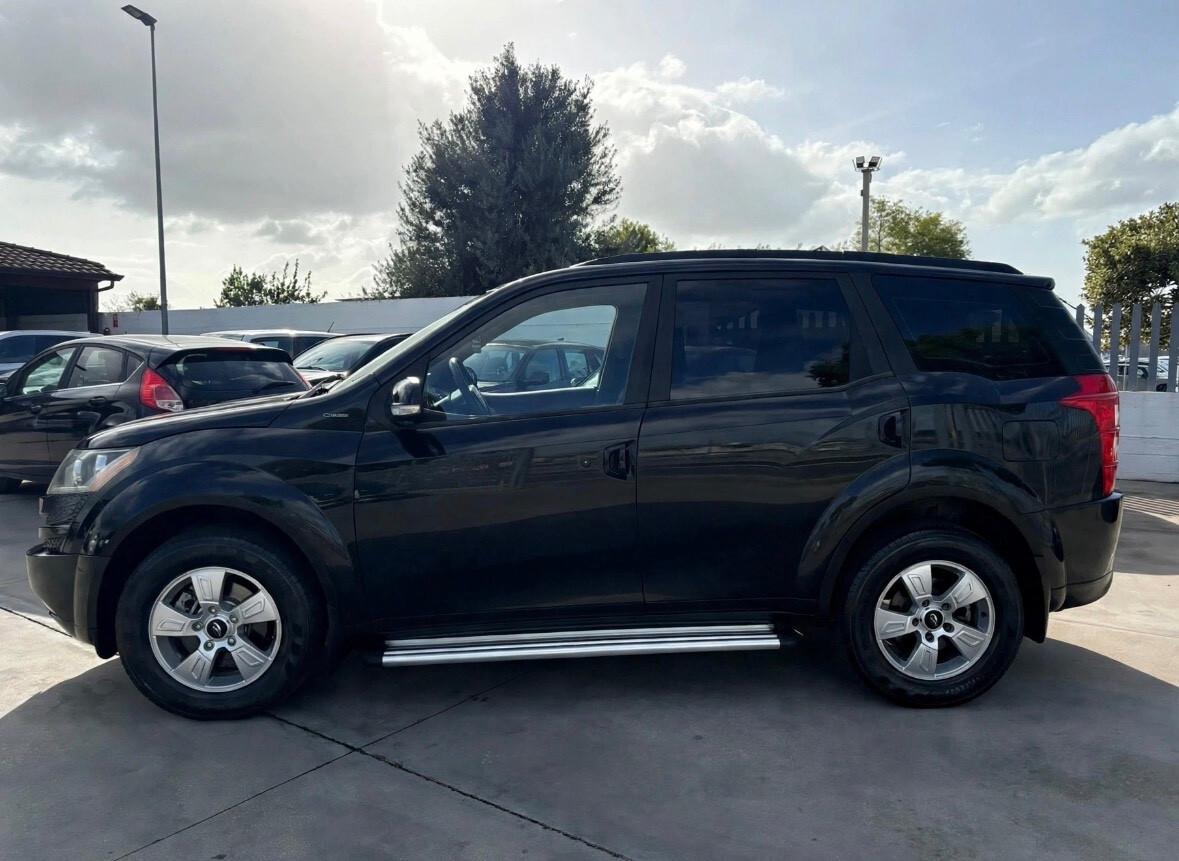 Mahindra XUV500 2.2 7 POSTI