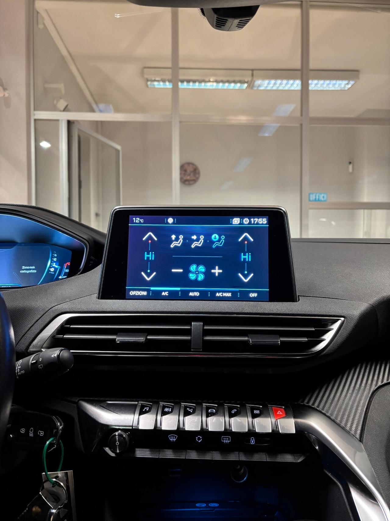 Peugeot 3008 1.2 puretech t Allure s*NEOPATENTATI*EURO6