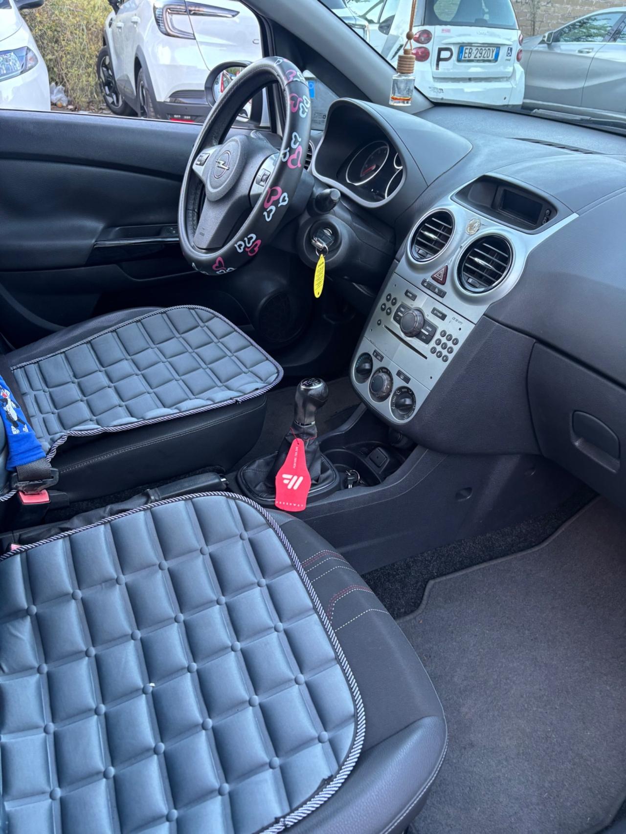 Opel Corsa 1.2 5 porte Edition