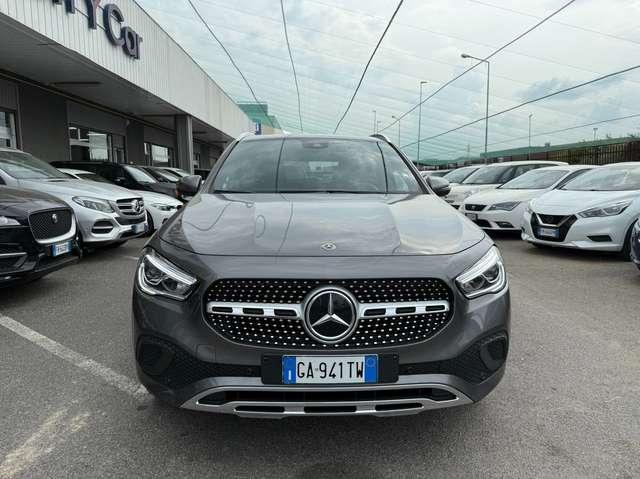 Mercedes-Benz GLA 200 GLA 200 d Premium auto