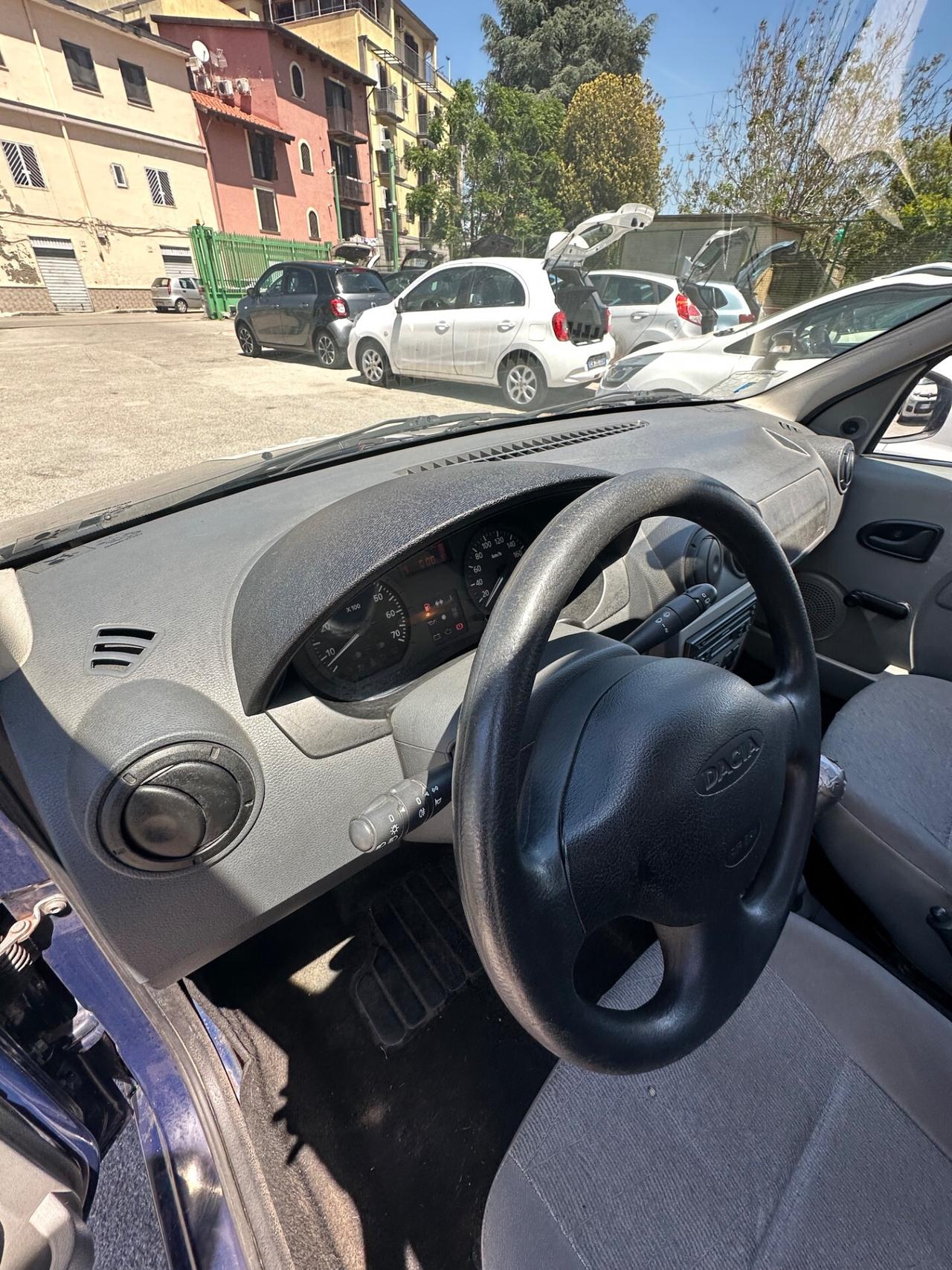 Dacia Logan MCV 1.6 90CV 5 posti Lauréate