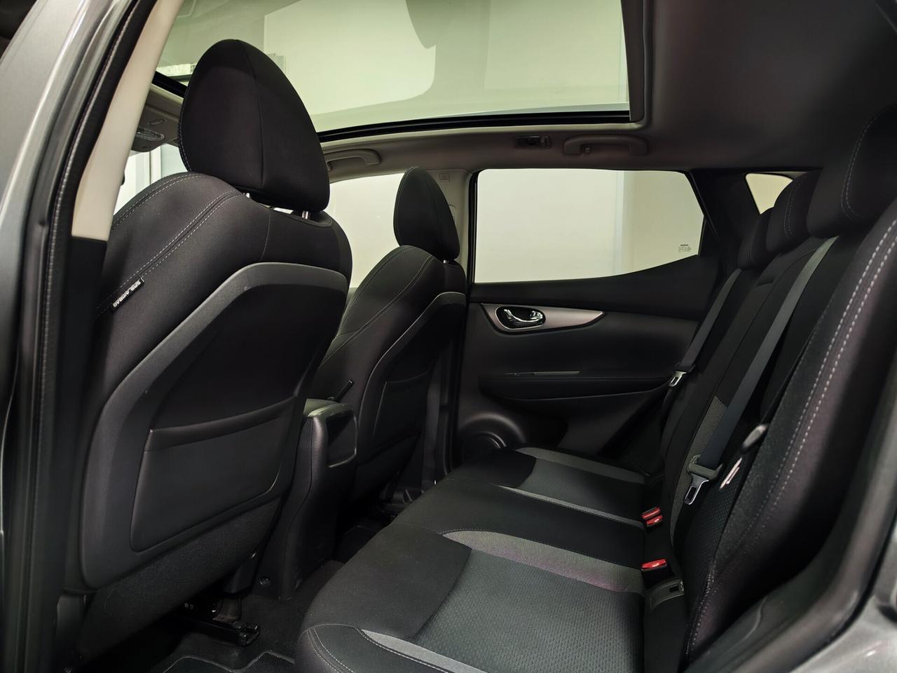 Nissan Qashqai 1.6 dCi 130cv 2WD N-Connecta Tetto