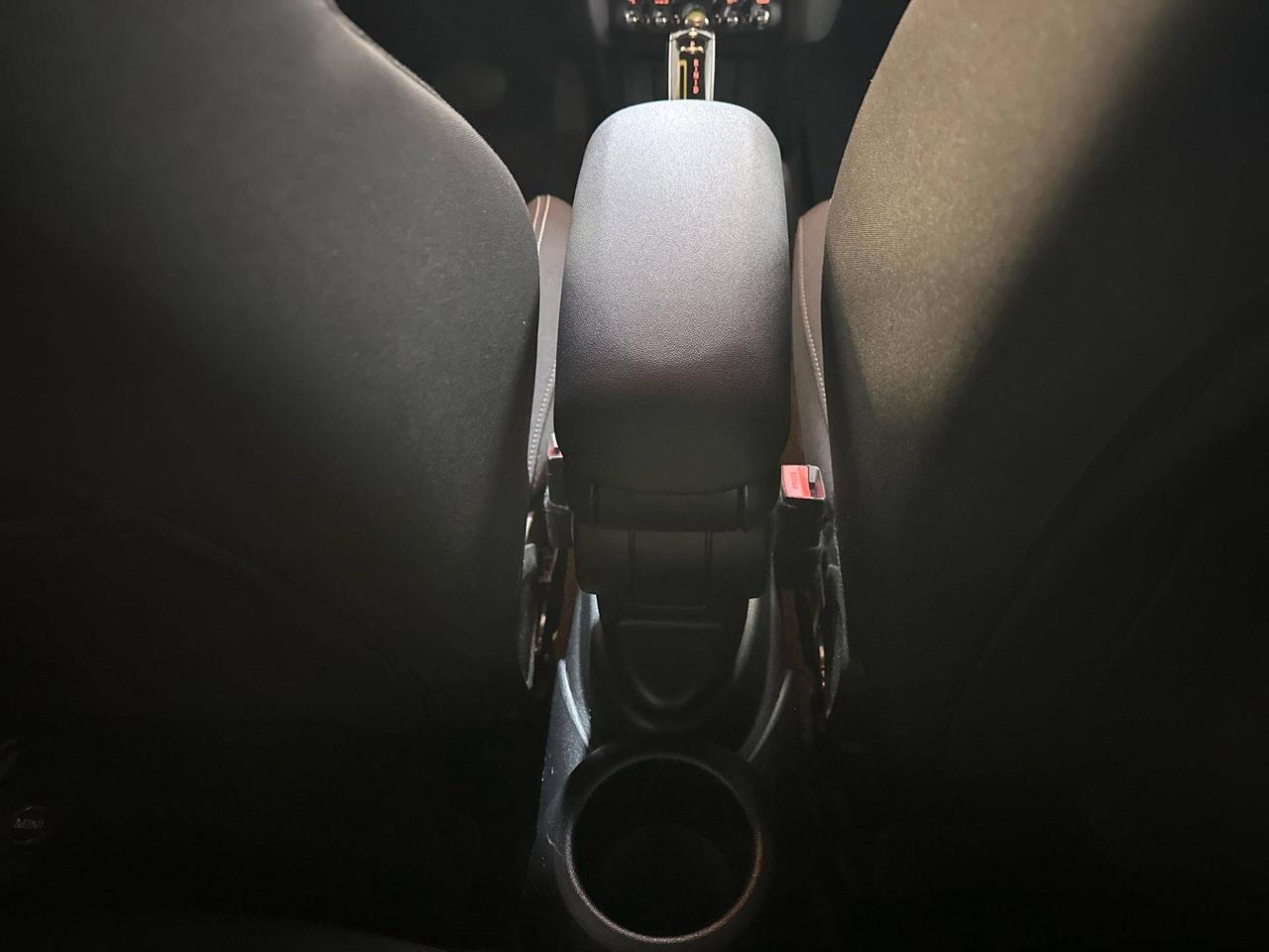 MINI Cooper SE Essential