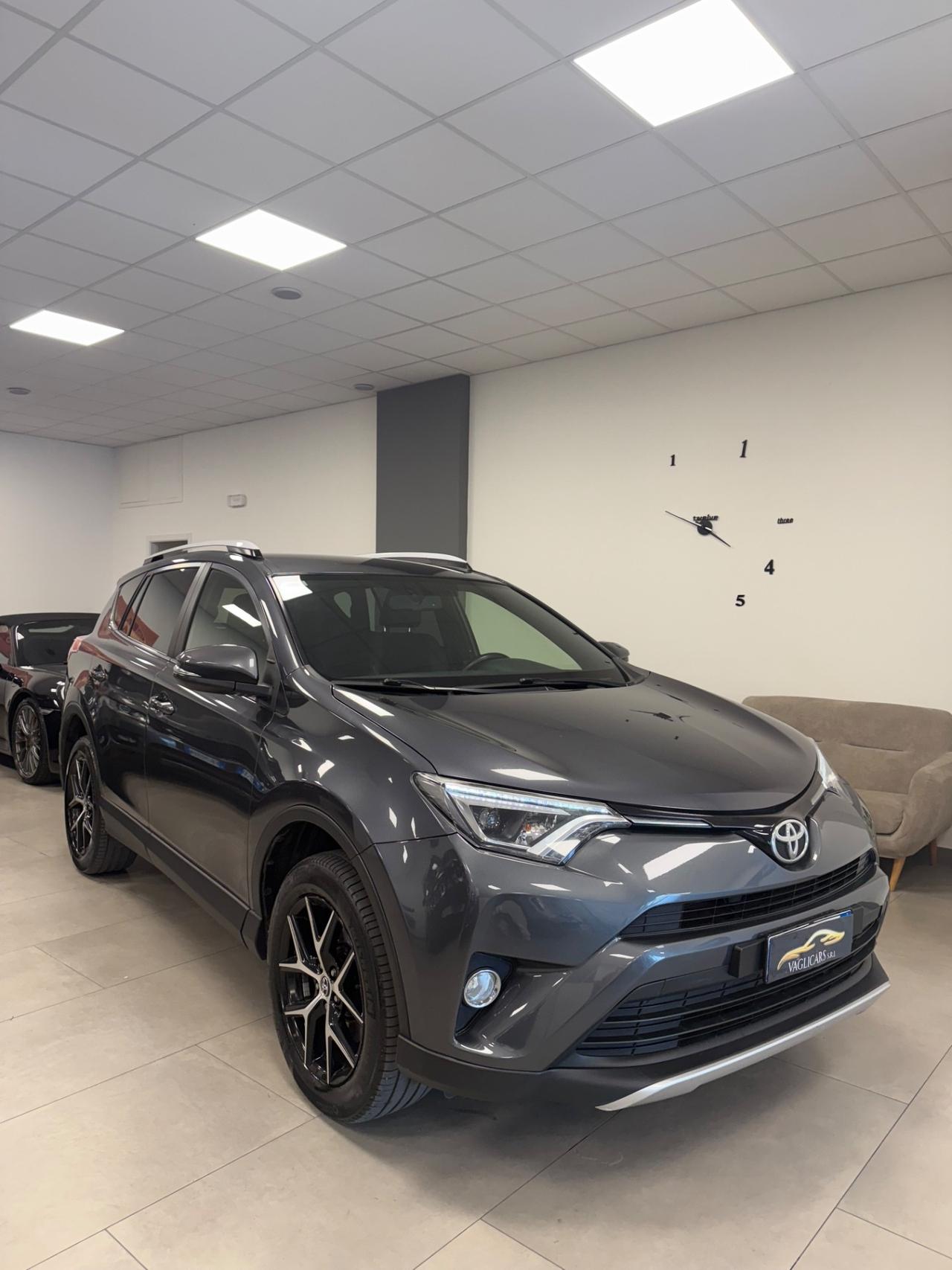 Toyota RAV 4 RAV4 2.0 D-4D 2WD Lounge