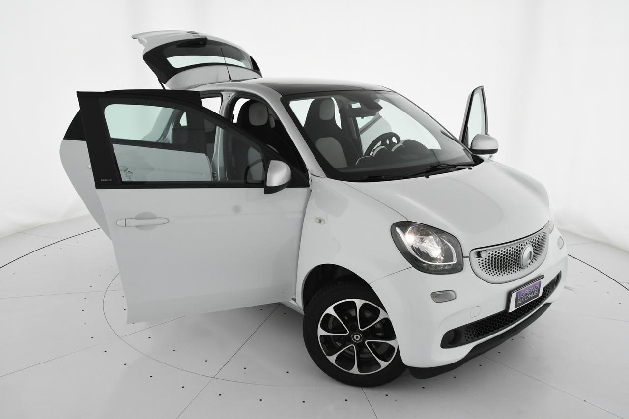 SMART Forfour 1.0 Urban (sport edition1) 71cv twinamic NEOPATENTATI+TETTO PANO