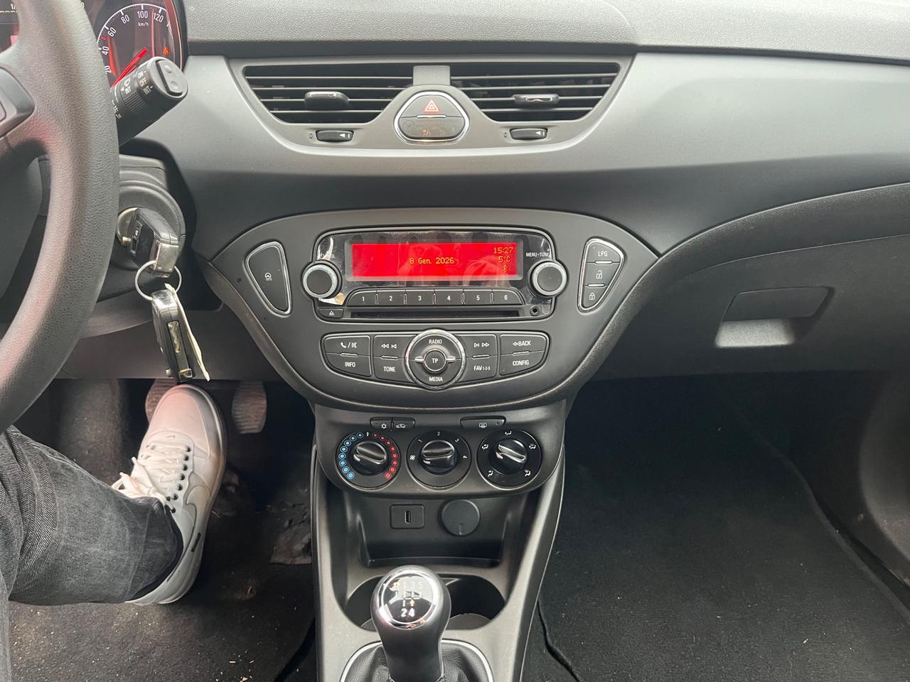 Opel Corsa 1.4 90CV GPL Tech Coupé b-Color 2015