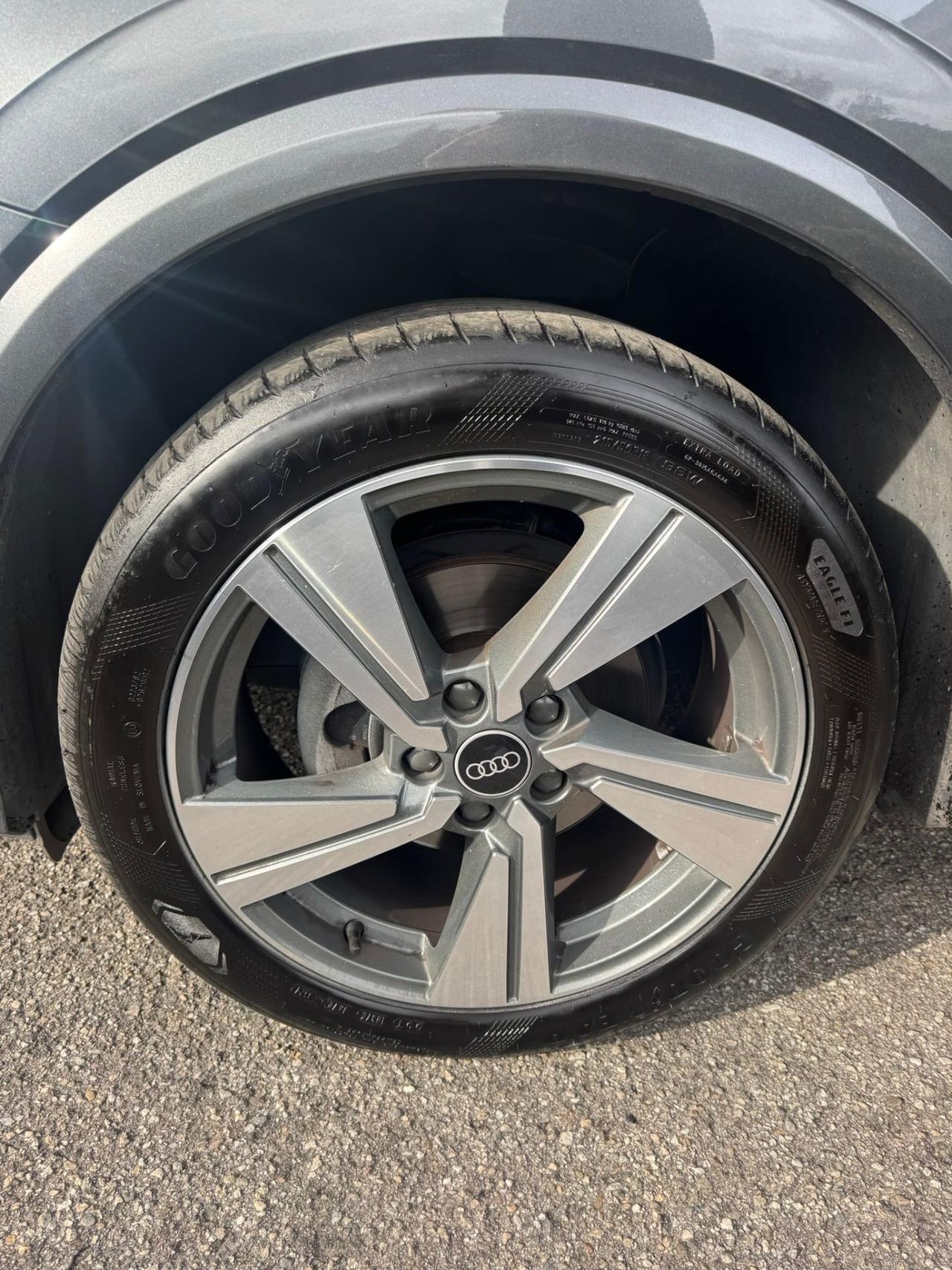 Audi Q2 30 TDI S tronic line Edition
