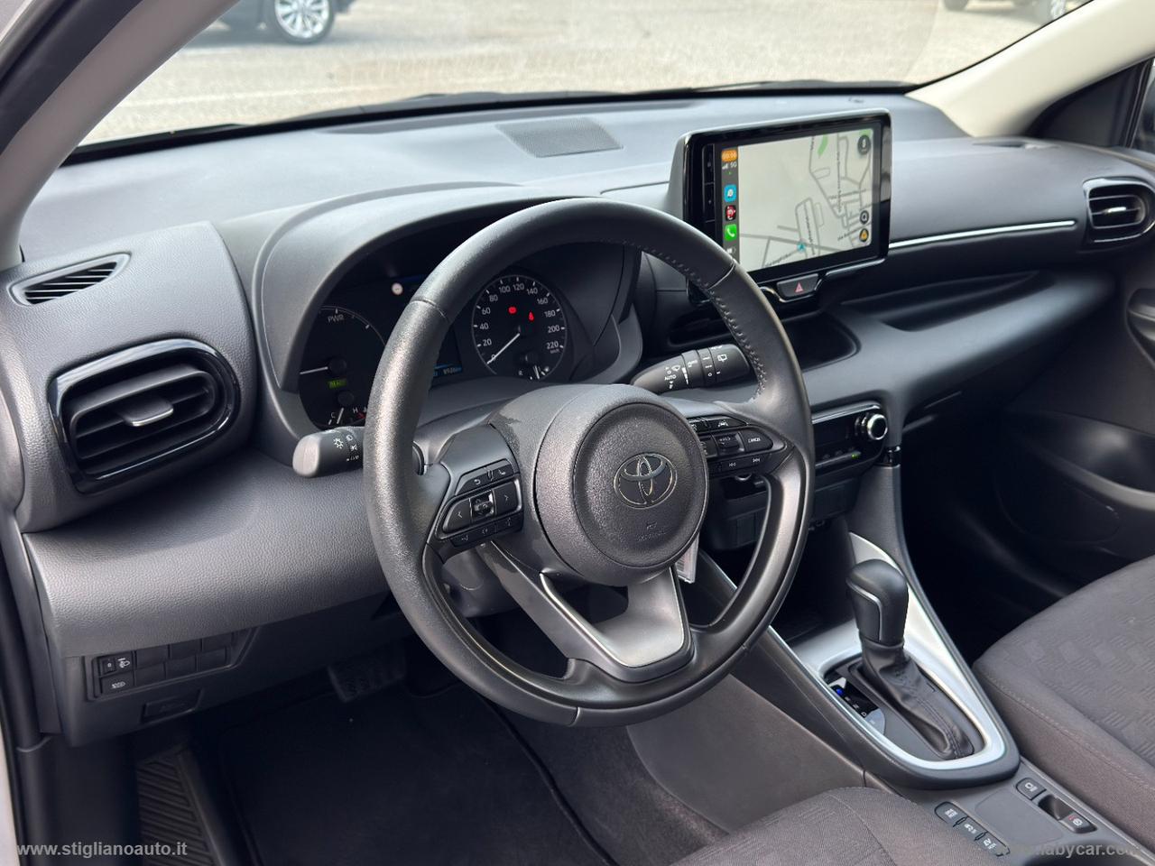 TOYOTA Yaris 1.5 Hybrid 5p. Business PACK