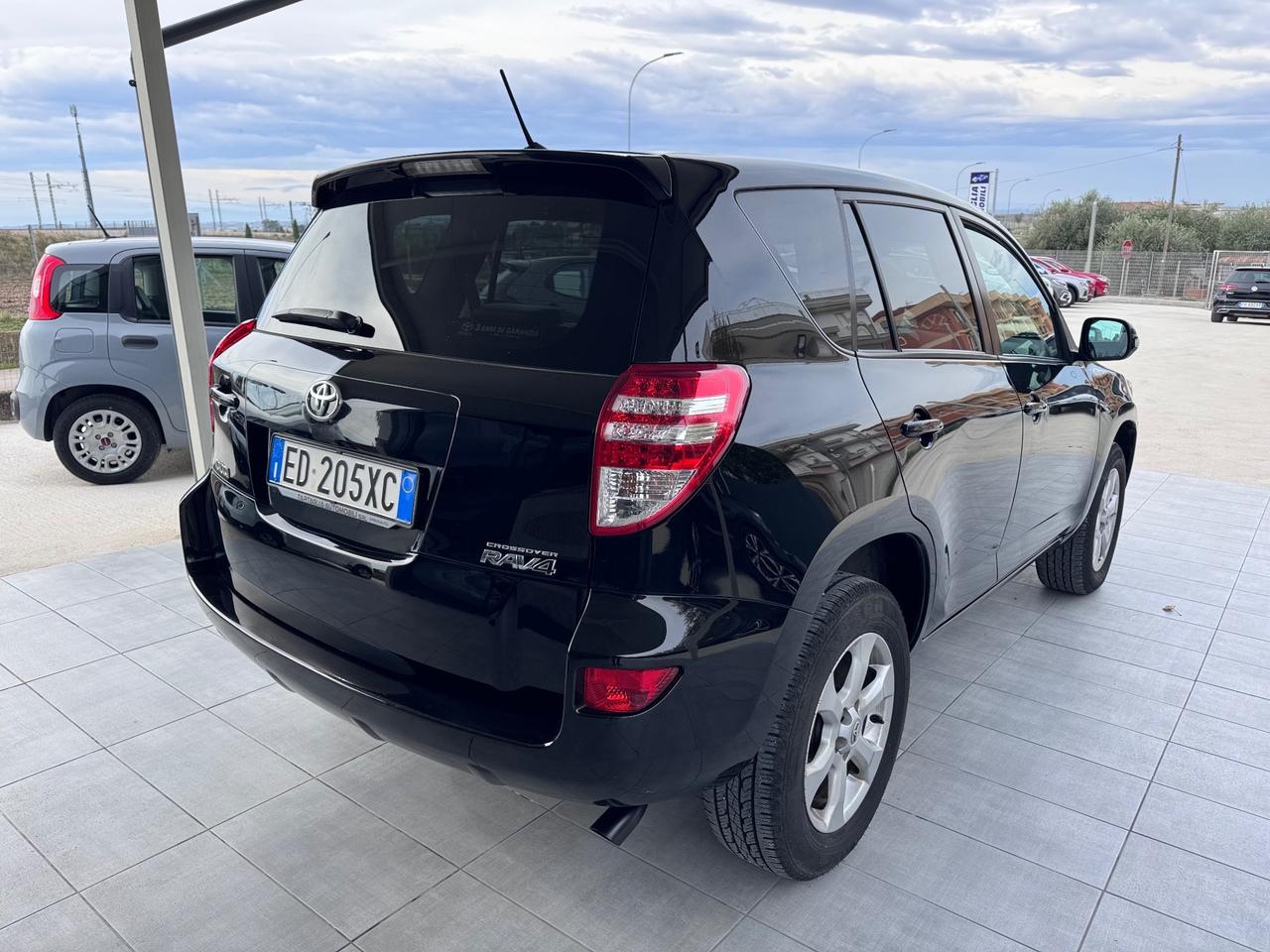 Toyota RAV 4 RAV4 Crossover 2.2 D-4D 150 CV DPF Exclusive