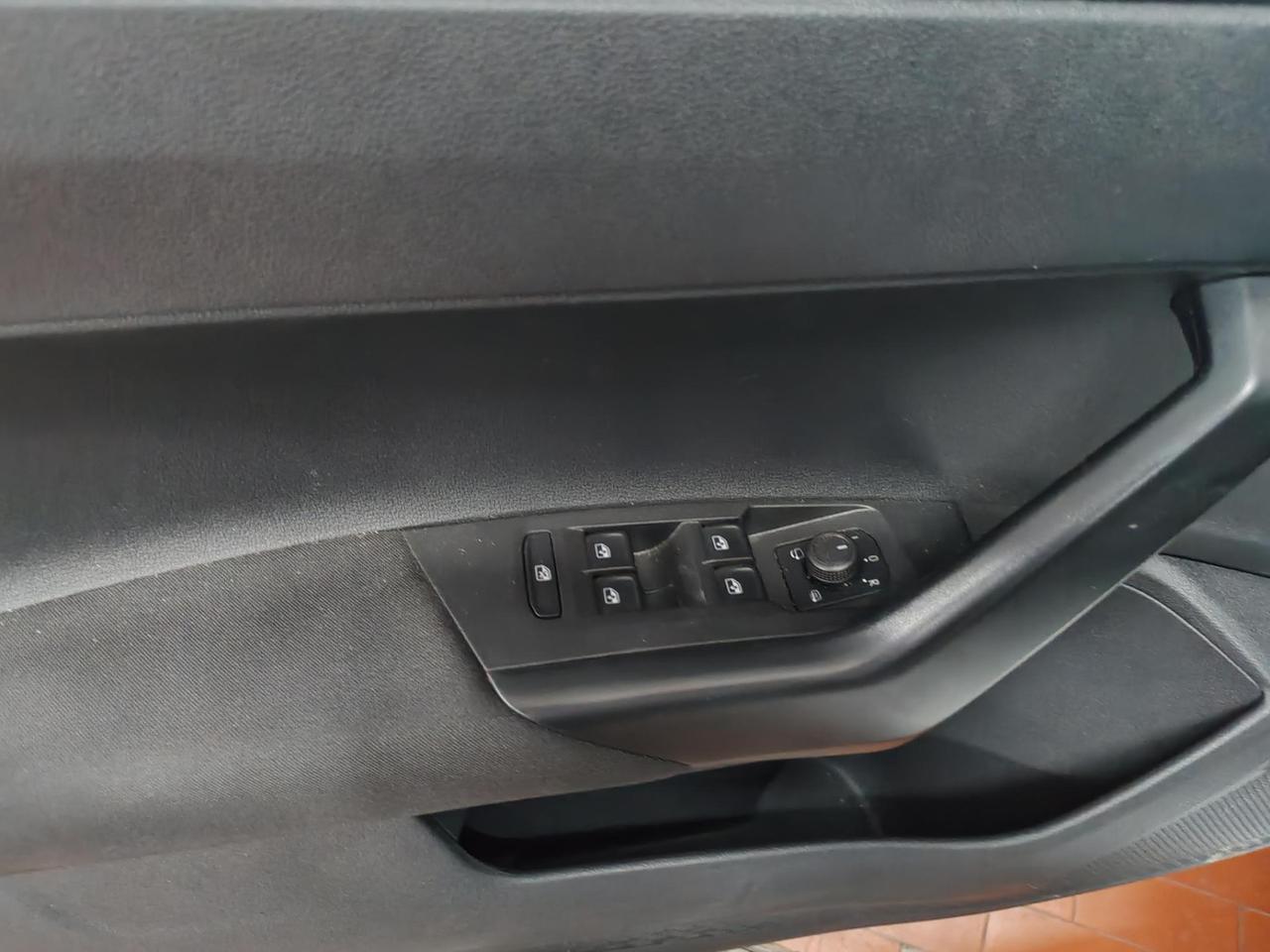 Volkswagen Polo 1.0 evo 80cv