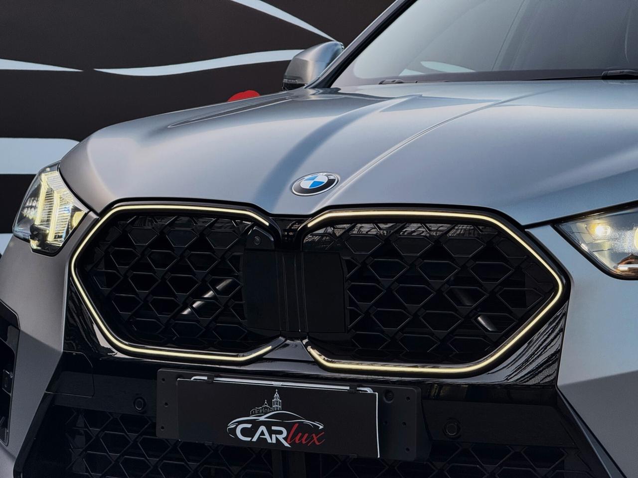 BMW X2 sDrive 18d MSport Pro TETTO ICONIC GLOW