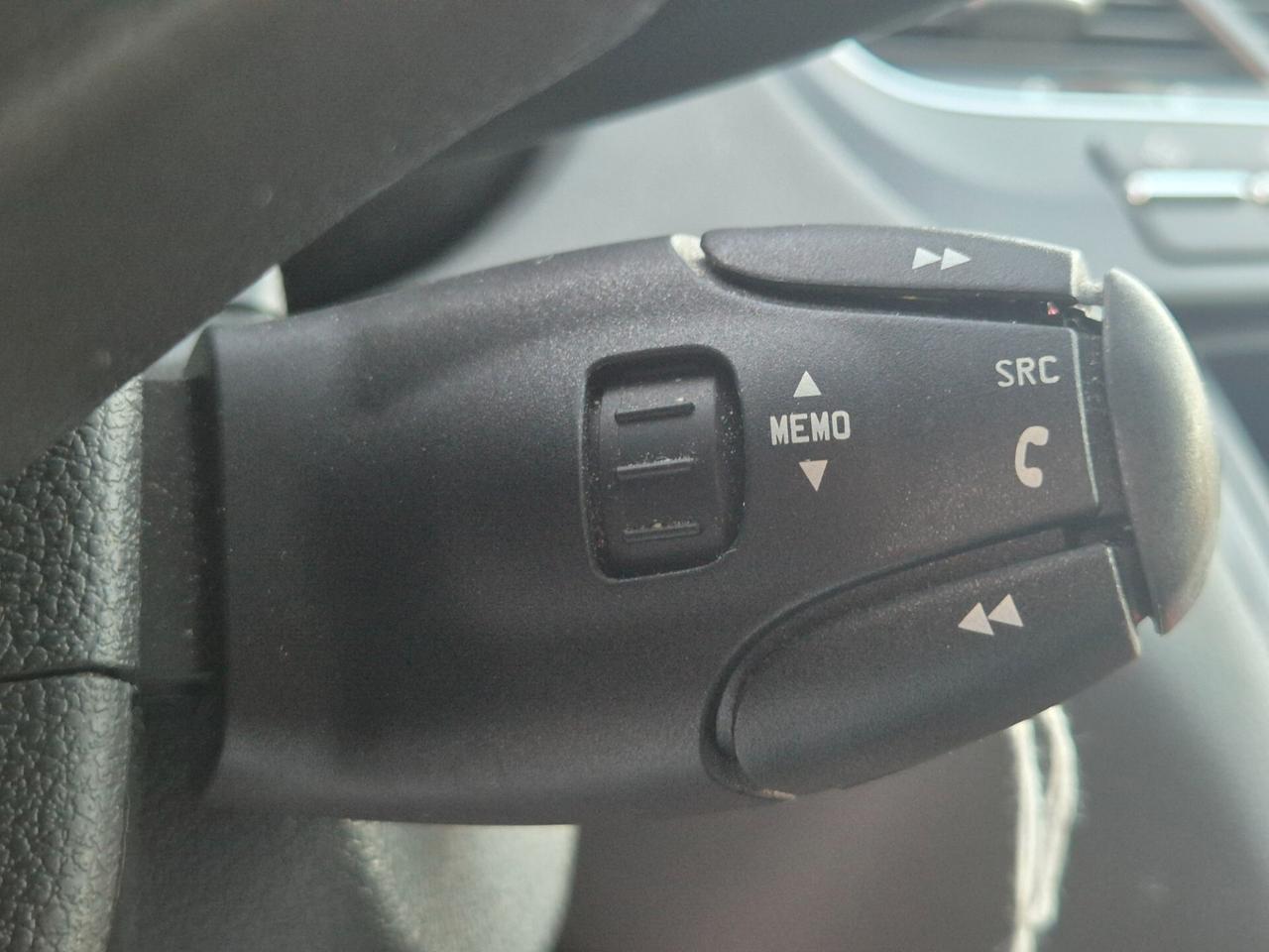 Peugeot 5008 1.6 HDi 120 EAT6 Allure 7 POSTI