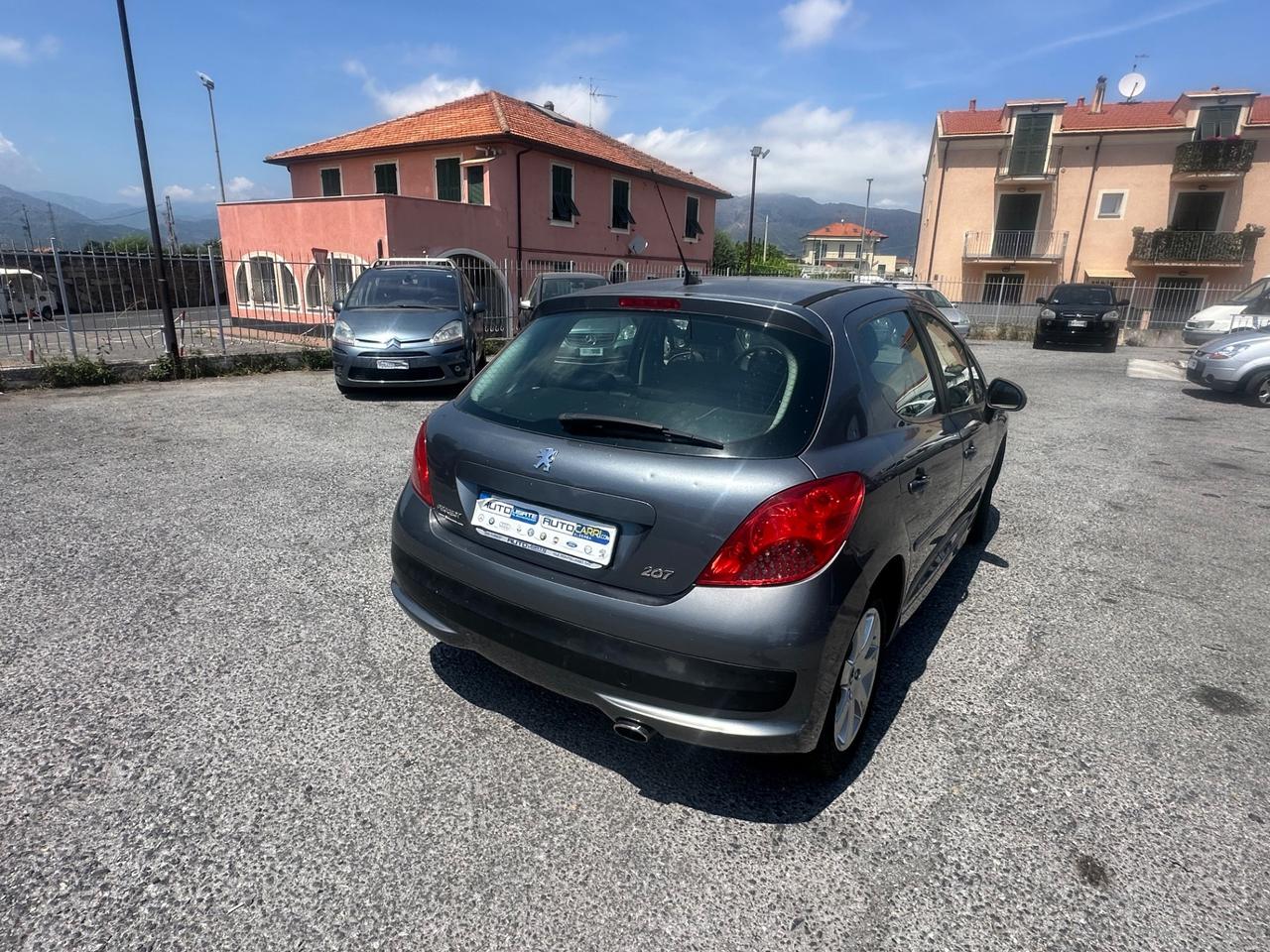 Peugeot 207 1.6 VTi 120CV 5p. XS