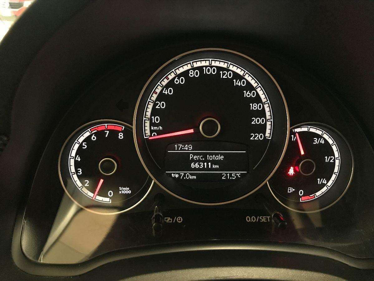 VOLKSWAGEN Up! 1.0 5p. move up