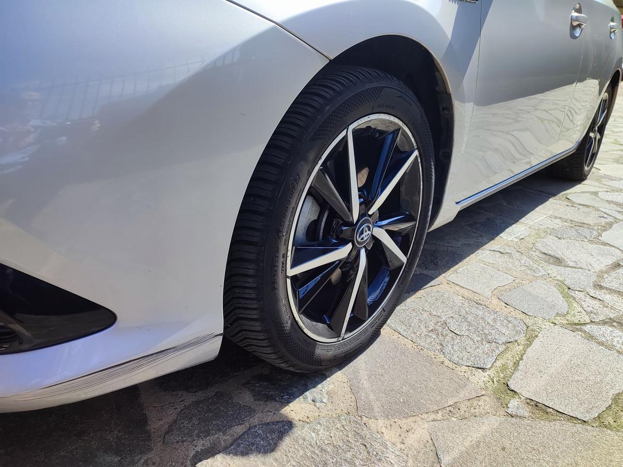 Toyota Auris Style 1.8 HEV Hybrid