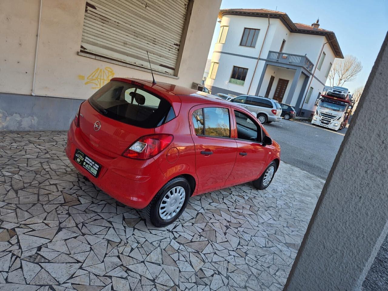 Opel Corsa 1.2 5 porte Edition DA VETRINA NEOPATENTATI OFFERTA VALIDA FINO AL 22/04/2025