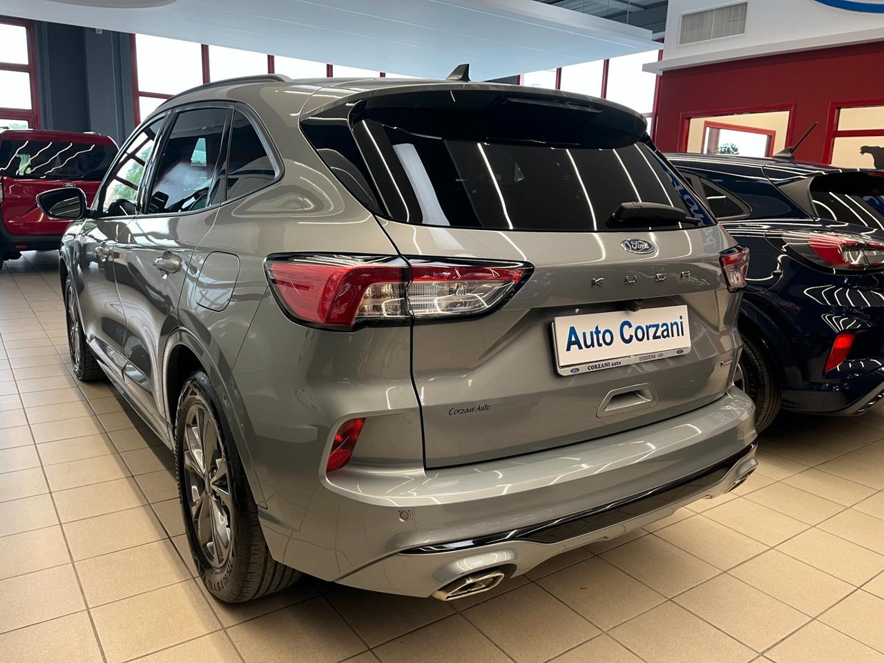 Ford Kuga 2.5 Full Hybrid 190 CV CVT 2WD ST-Line