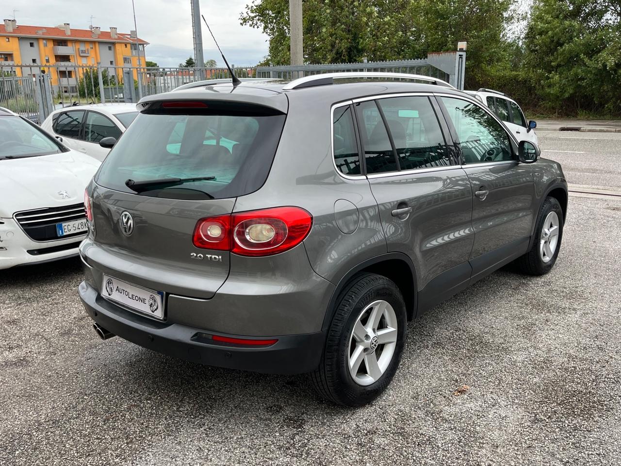 Volkswagen Tiguan 2.0 16V TDI DPF Sport & Style (18°)