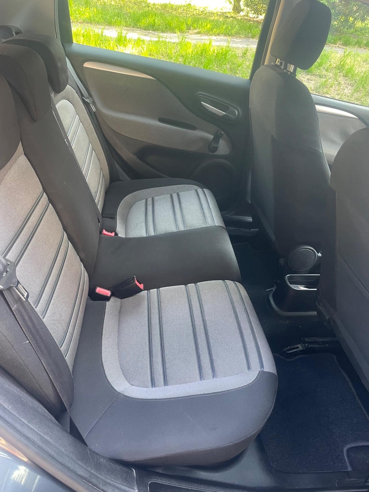 Fiat Punto Evo 1.2 benzina per neo pat pronta al uso
