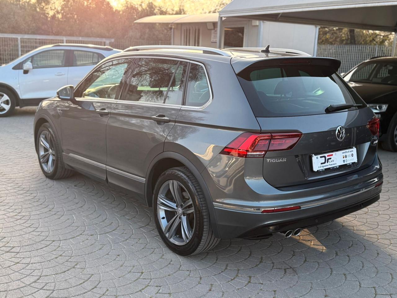 Volkswagen Tiguan 2.0 TDI SCR DSG R-LINE VIRTUAL