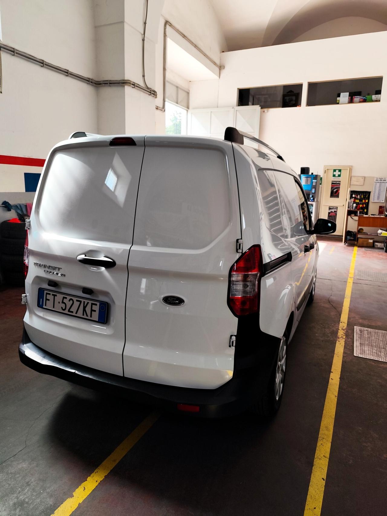 Ford Transit Courier 1.5 TDCi 100CV Van Entry