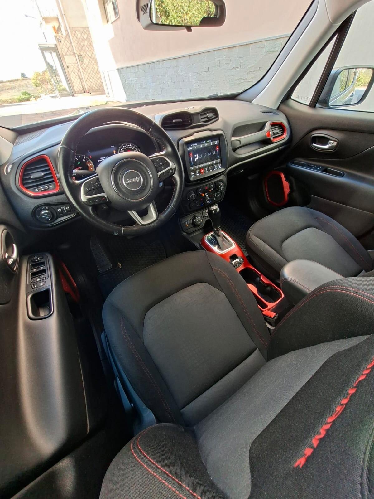 Jeep Renegade 2.0 Mjt 170CV 4WD Active Drive Low Trailhawk