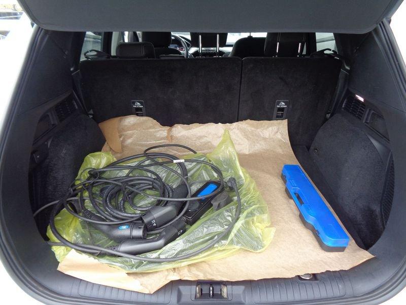 Ford Kuga Kuga 2.5 phev Titanium 2wd 225cv e-shifter