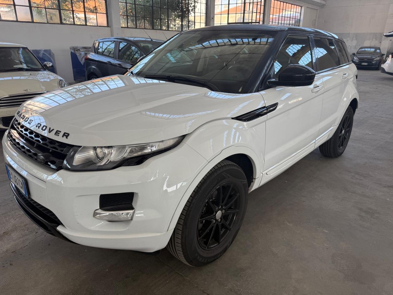 Land Rover Range Evoque 2.2 TD4 5p. British Edition Dynamic