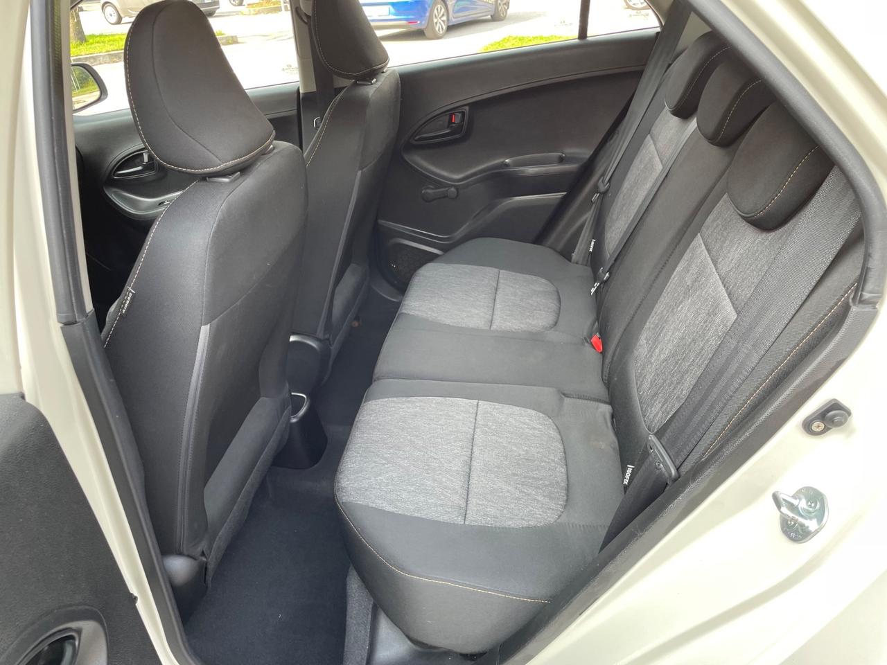 Kia Picanto 1.0 12V 5 porte Fashion *Neo patentati *