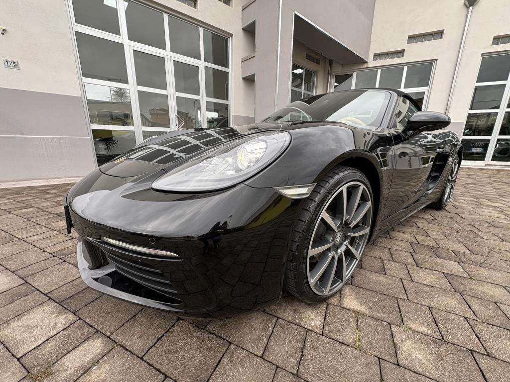 Porsche 718 Boxster 2.0 300cv pdk