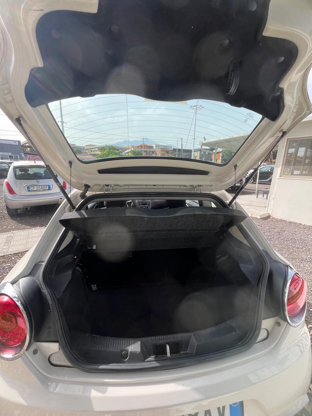 Alfa Romeo MiTo 1.4 155cv Distinctive -2008