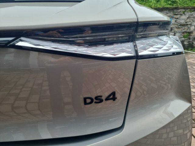 DS AUTOMOBILES DS 4 E-Tense 225 Performance Line