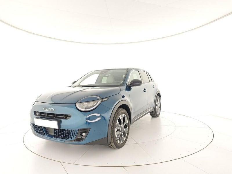 FIAT 600 Hybrid 110 CV DCT MHEV La Prima