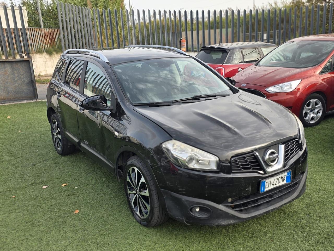 Nissan Qashqai Euro 5. con 7 posti 2012 automatico