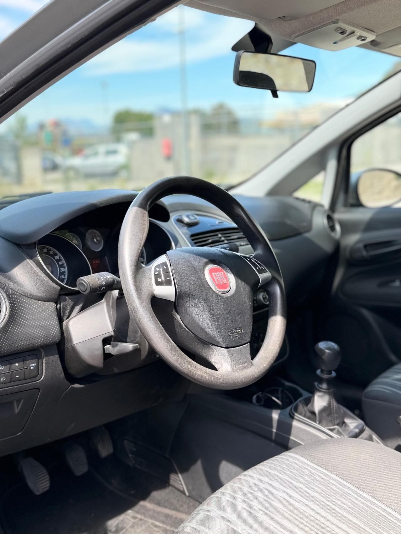 Fiat Punto Evo 1.2 5 porte ok neopatentati