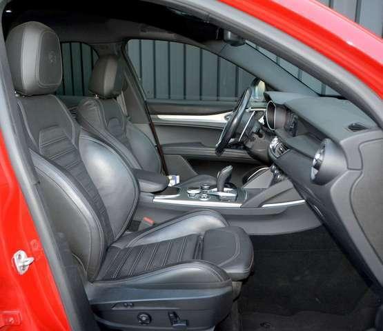 Alfa Romeo Stelvio 2.2 t Veloce Q4 210cv auto * GARANZIA 12mesi * MODIFICA POMPA OLIO OK !!!!!!!