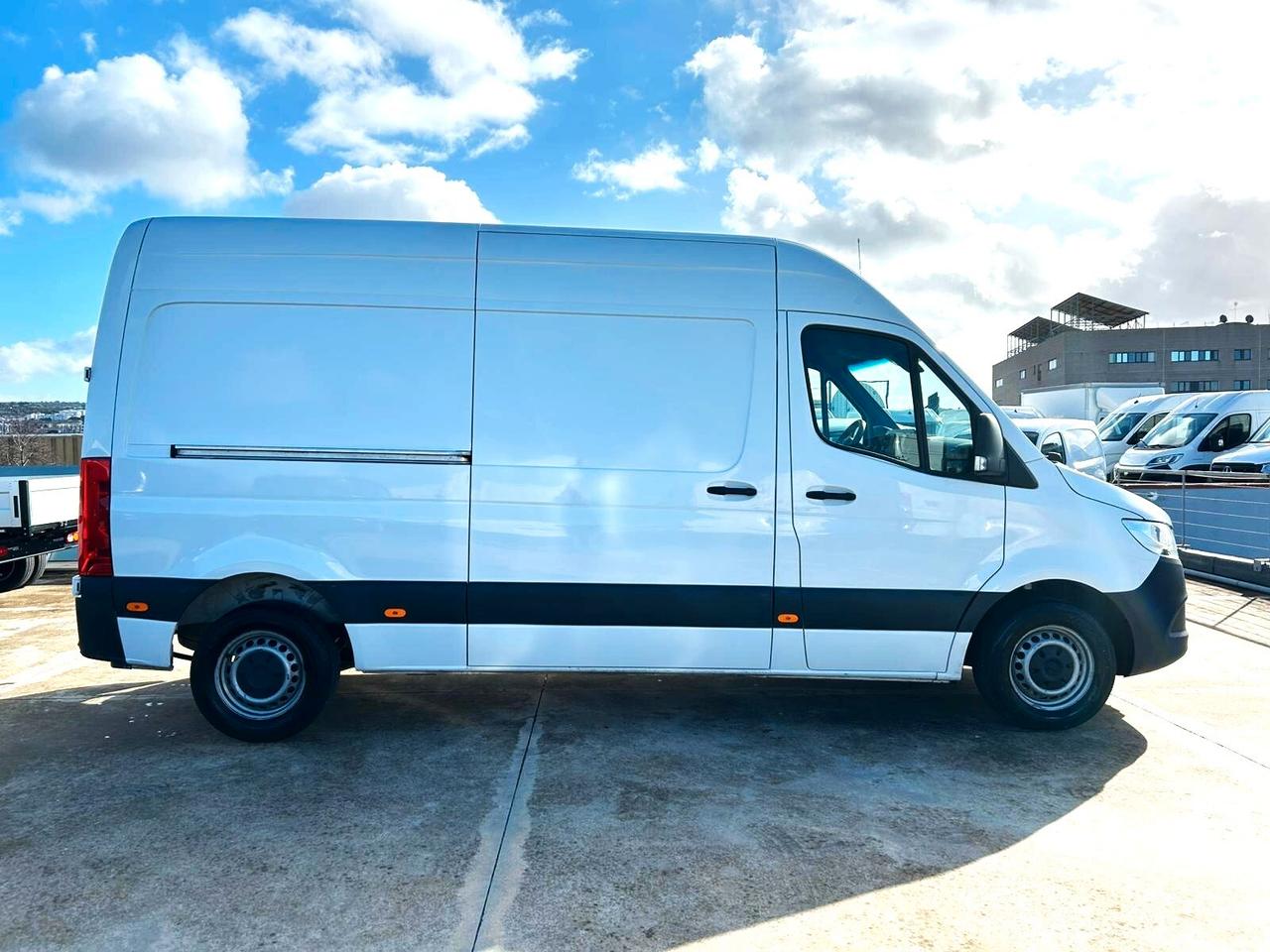 Mercedes Benz Sprinter Furgone 311 F 39/33