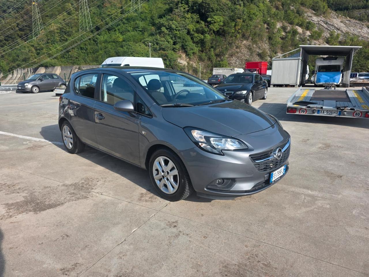 Opel Corsa 1.2 5 porte