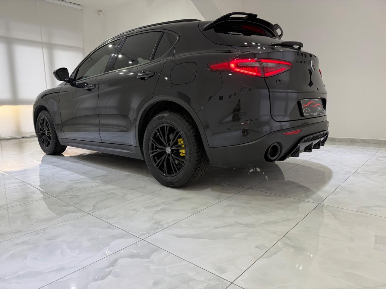ALFA ROMEO STELVIO 190CV Q4 TOTAL BLACK