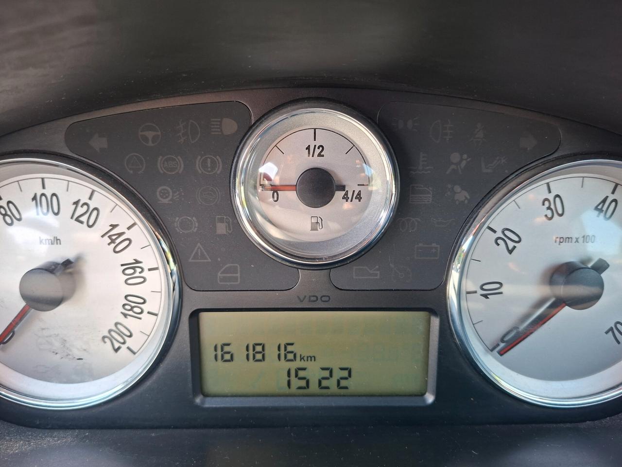 Lancia Ypsilon 1.2 BENZINA / DA NEOPATENTATI