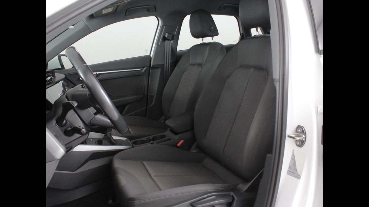 AUDI A3 IV 2020 Sportback - A3 Sportback 30 1.0 tfsi Business