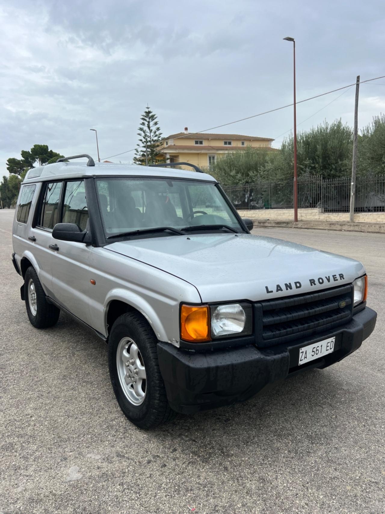 Land Rover Discovery 2.5 Td5 5 porte SE