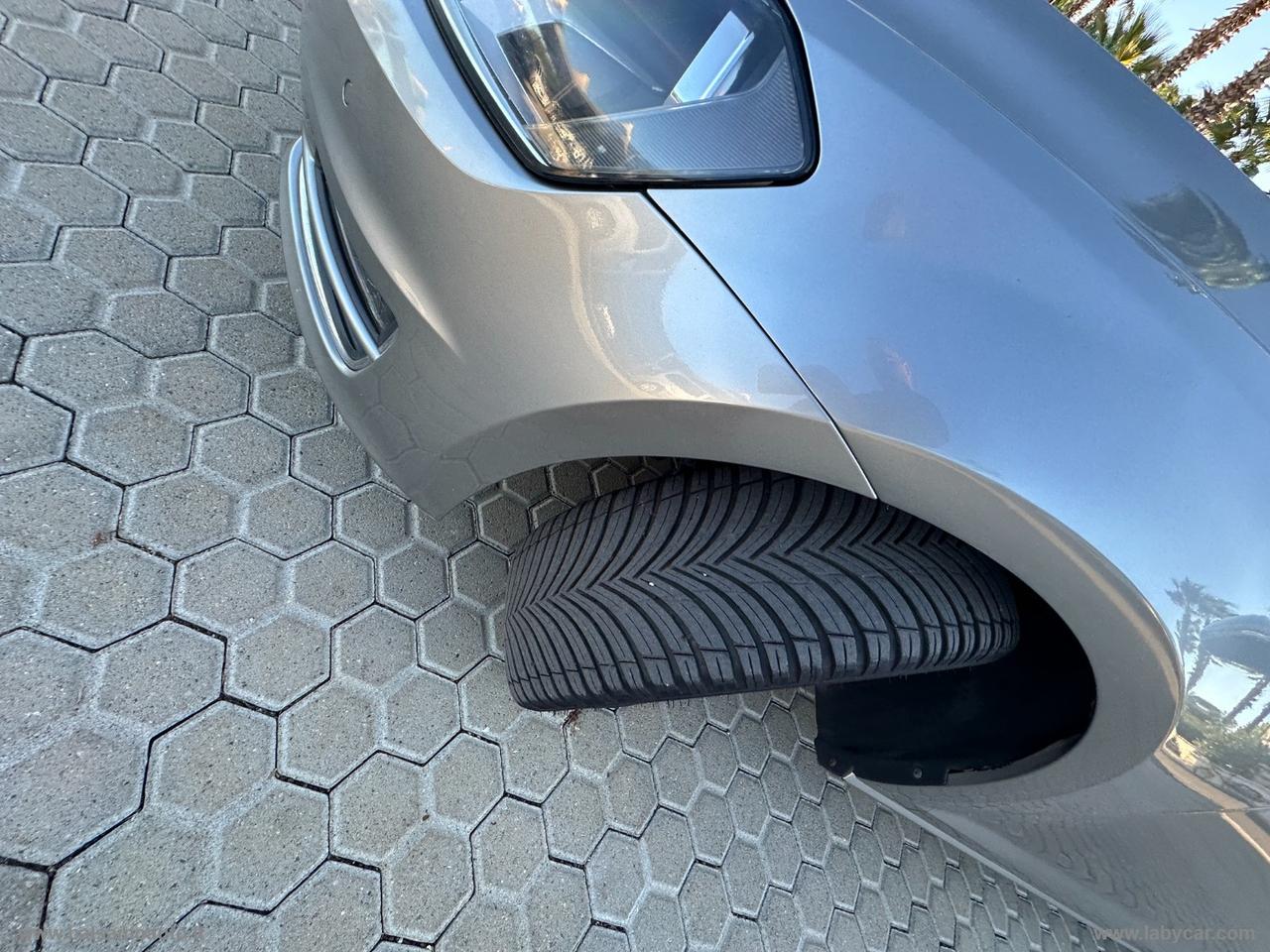 VOLKSWAGEN Golf Variant 1.6 BlueTDI 110 DSG Highl.