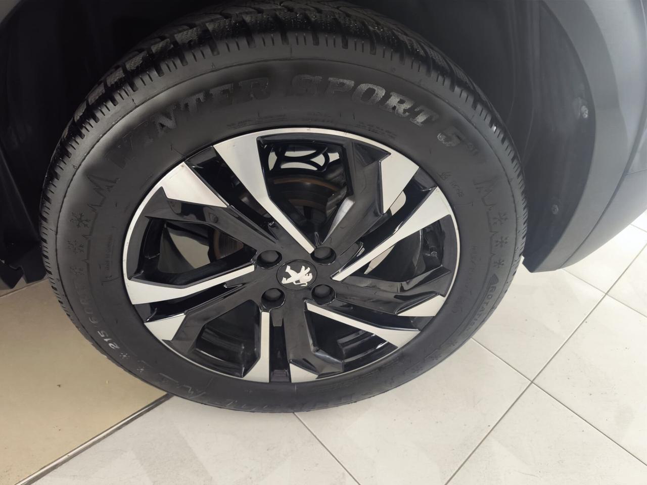 Peugeot 2008 BlueHDi 130 S&S EAT8 Allure pack