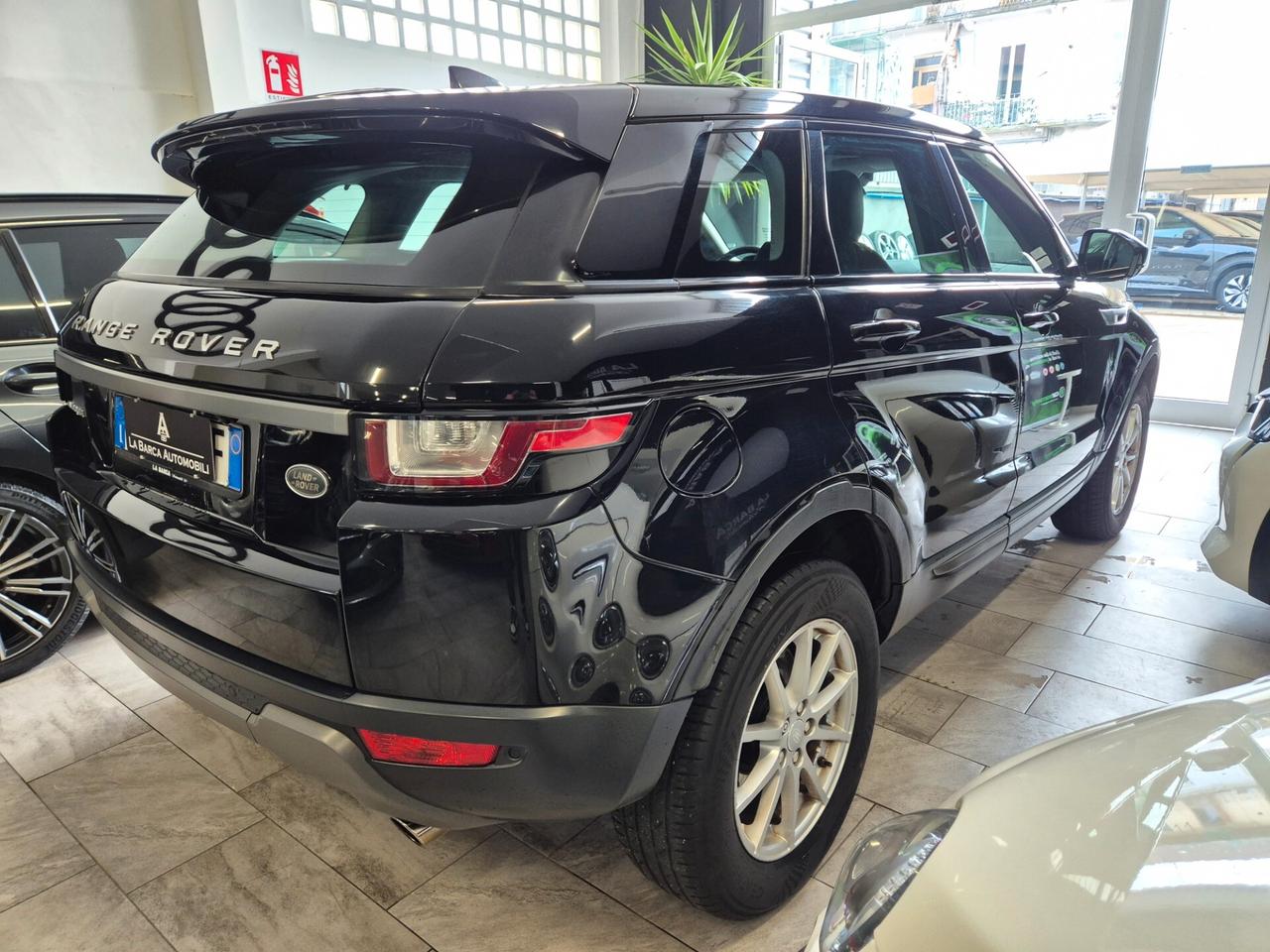 Land Rover Range Evoque 2.0 TD4 150 CV 5p. Pure