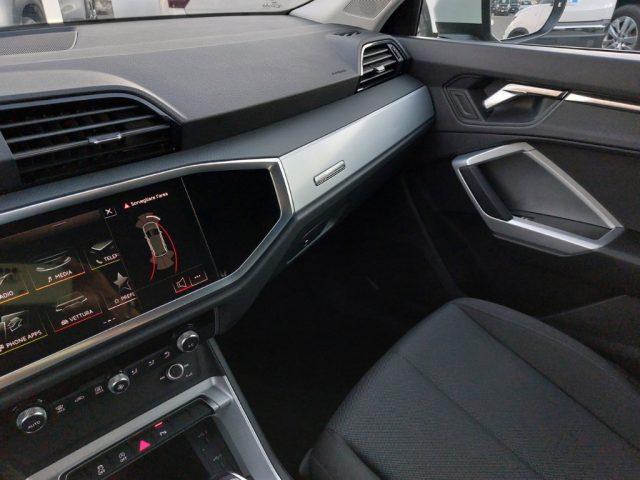 AUDI Q3 35 TDI S tronic Business KM 62000 Fatturabile