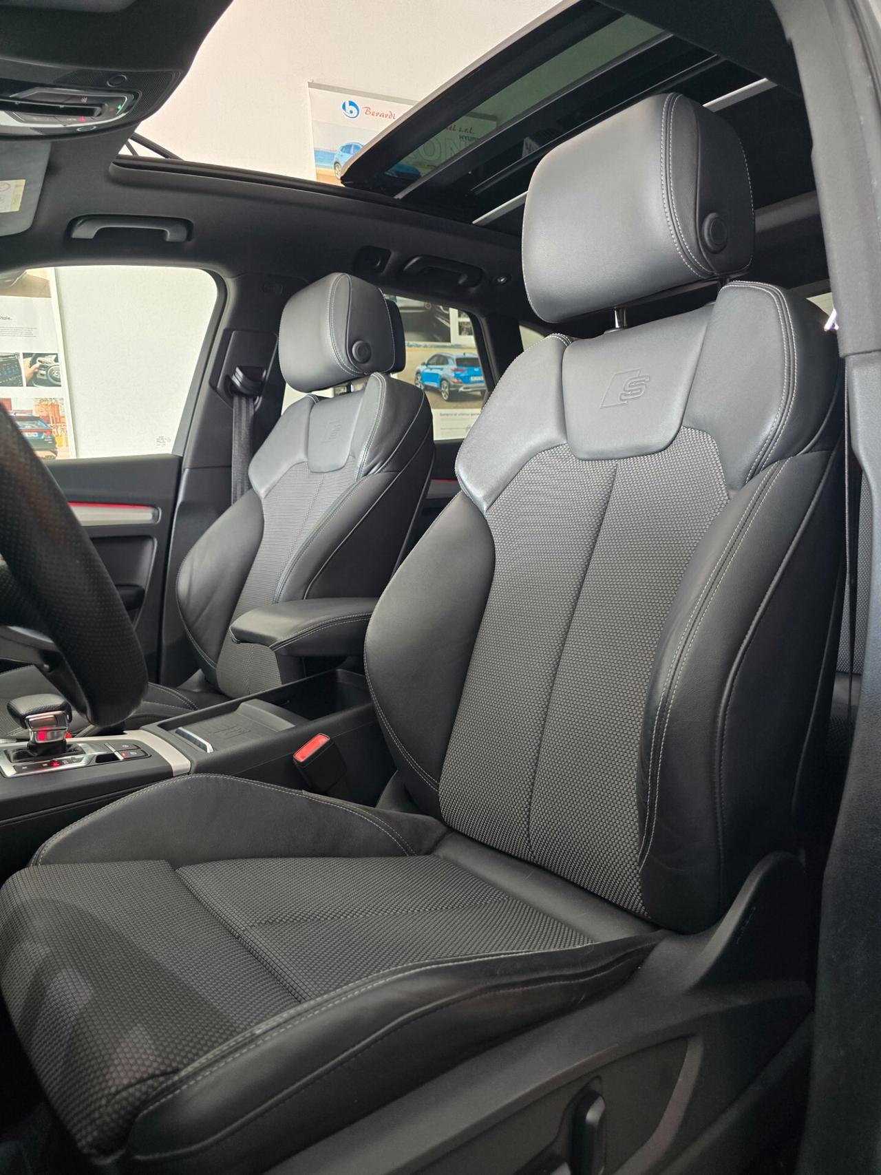 Audi Q5 TDI quattro S tronic S line plus