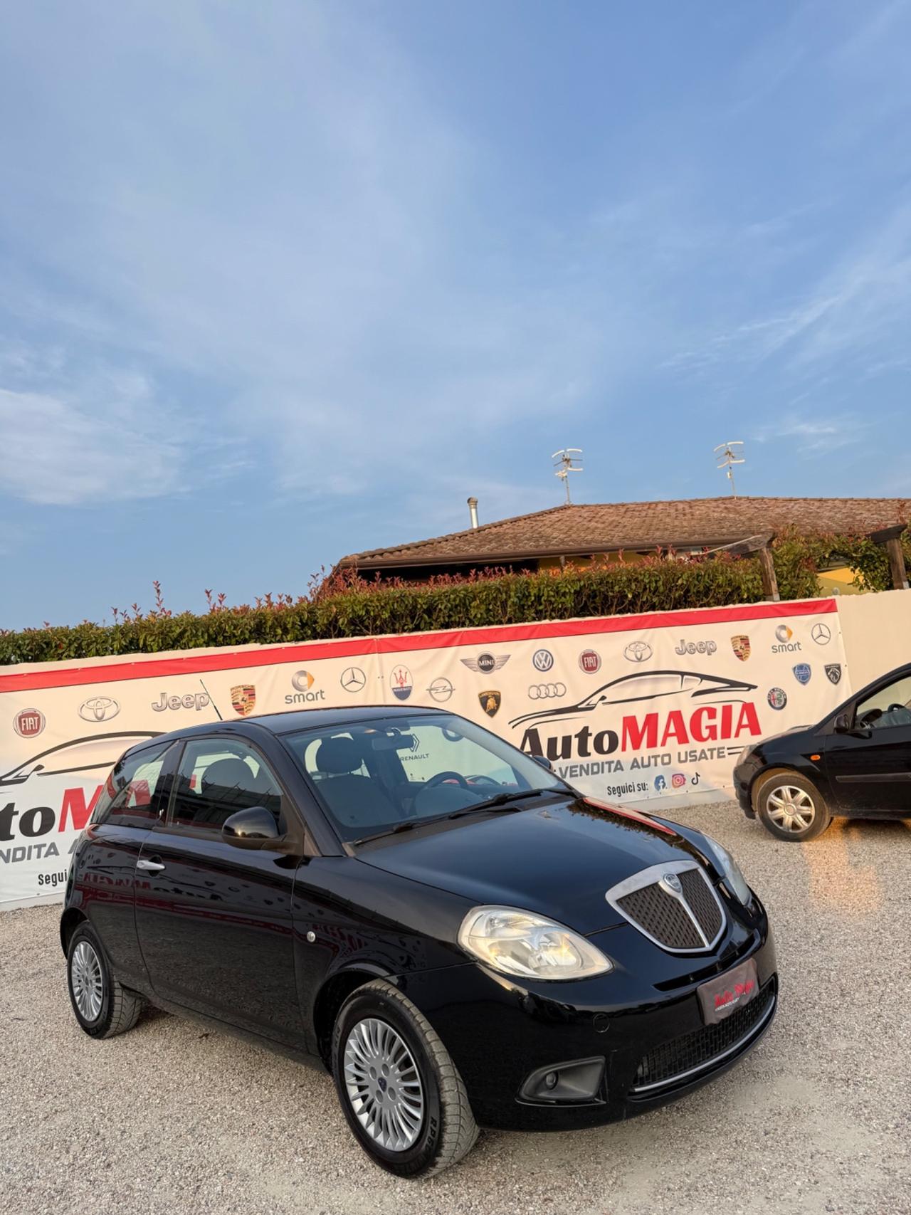 Lancia Ypsilon 1.2 69 CV Diva